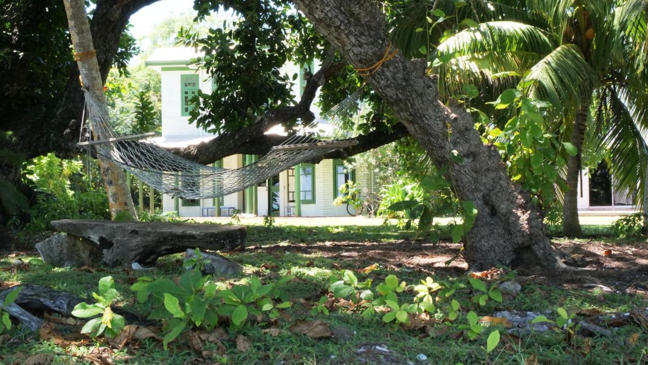 Oceania House Hotel Bantam Village Exterior foto